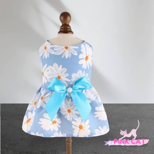 فستان أزرق للحيوانات الأليفة بطباعة زهور