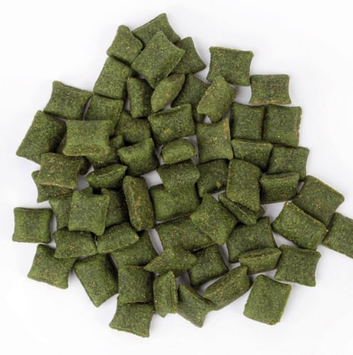 مكافآت للعنابة بالاسنان للقطط من شركة Beaphar