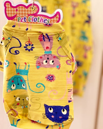 yellow cat T-shirt