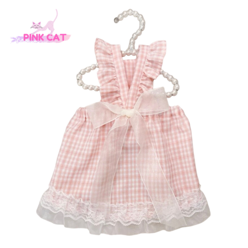 فستان وردي فاتح للحيوانات الأليفة