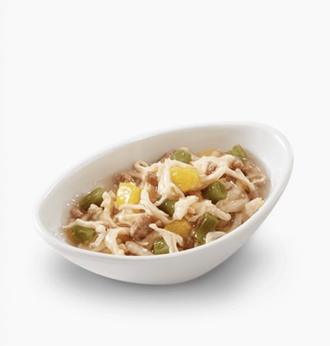 سلطة الدجاج مع اللحم البقري و المانجو و الفاصوليا...