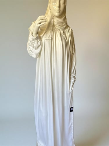 طقم سجاده الاحجار مبطنه 2 سانتي +شرشف