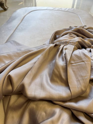 رمادي (حصريات)