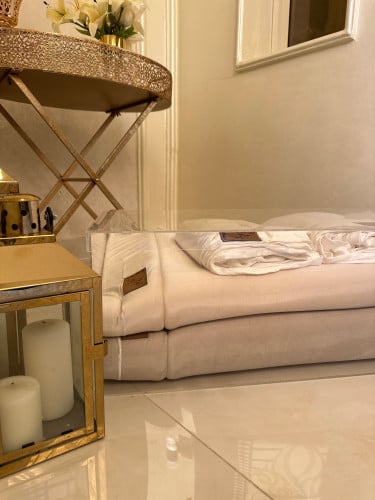 بوكس طقمين مطرز نور صله