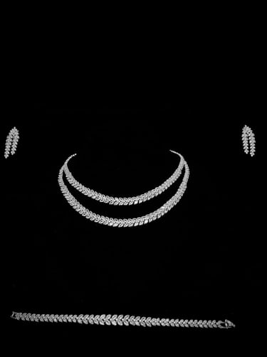 طقم زيركون مطلي O&A