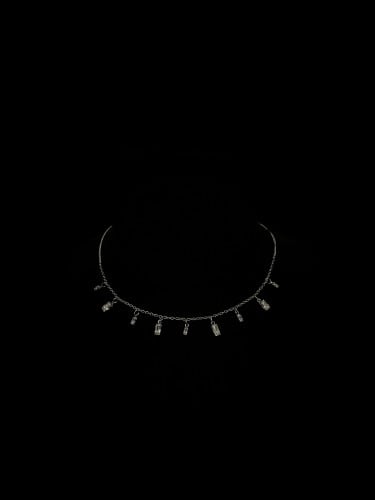 (Silver Choker Necklace) O&A سلسال شوكر مطلي فضي