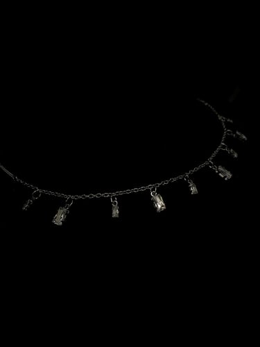 (Silver Choker Necklace) O&A سلسال شوكر مطلي فضي