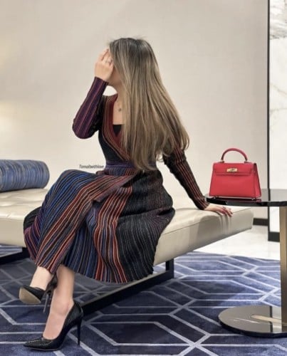 فُستان لامع