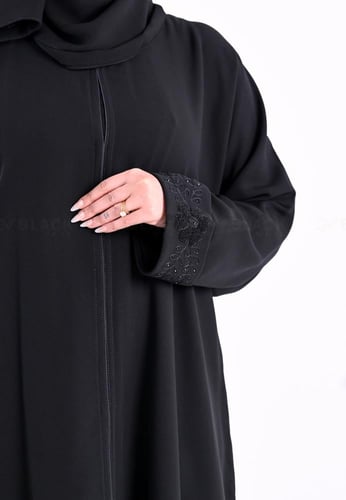 عباية تطريز آري