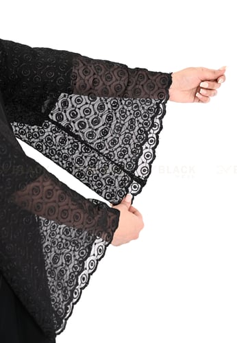 عباية كتف جيوب