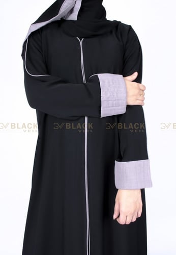 عباية كتف كم مقلوب