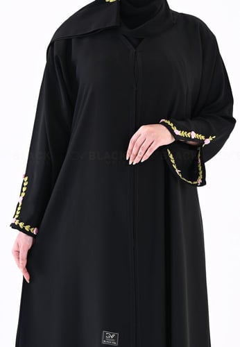 عباية تطريز يدوي