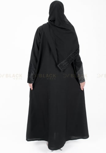 عباية كتف جيوب