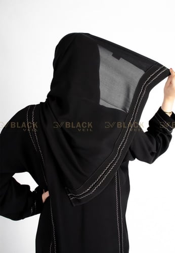 عباية كتف كم مقلوب