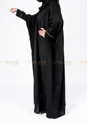 عباية مشلح كم عادي قيطان