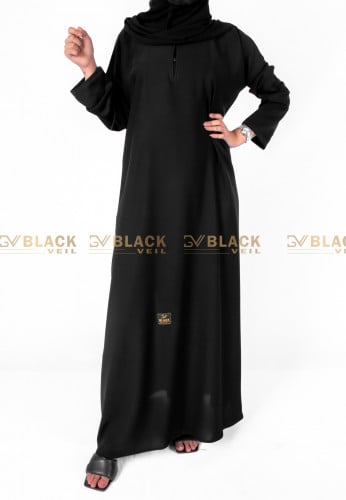 عباية كتف سادة مقفولة واكمام عادية