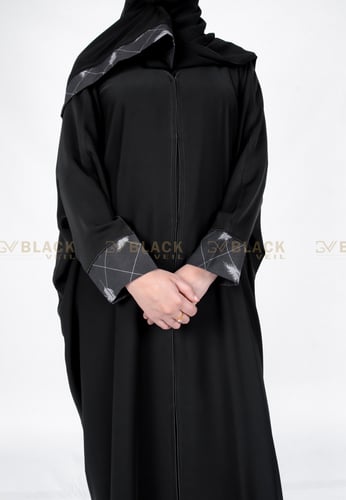 عباية مشلح كم مقلوب