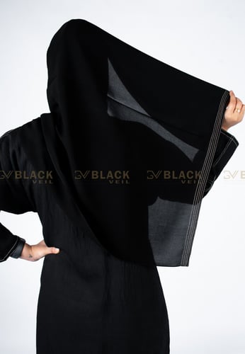 عباية كتف طبقتين