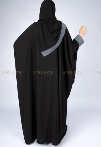 عباية مشلح كم مقلوب