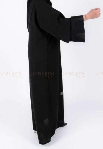 عباية كتف كم مربع