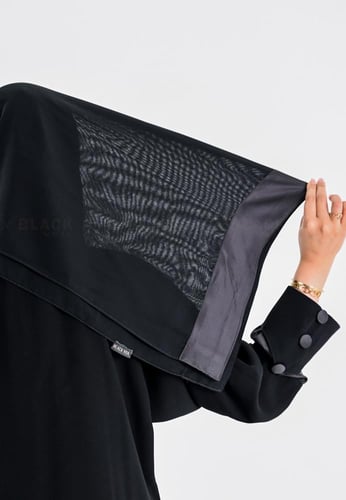 عباية كتف جيوب