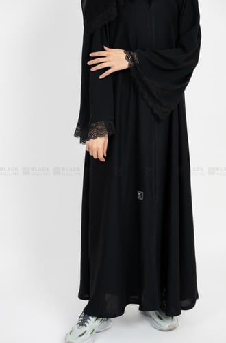 عباية كم دانتيل