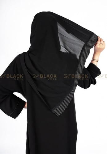 عباية كتف جيوب