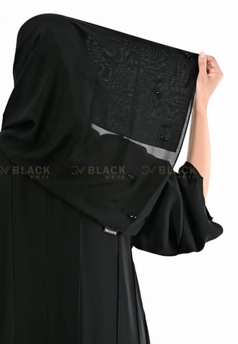 عباية كتف حرير مطرز