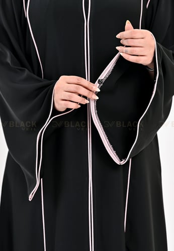 عباية كتف محددة بقيطان