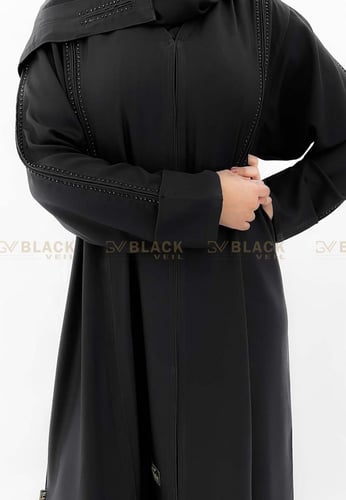 عباية كتف مطرز