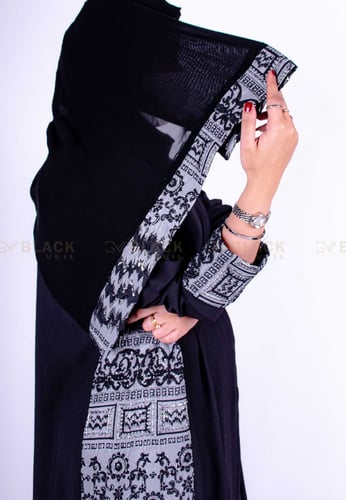 عباية مميزة