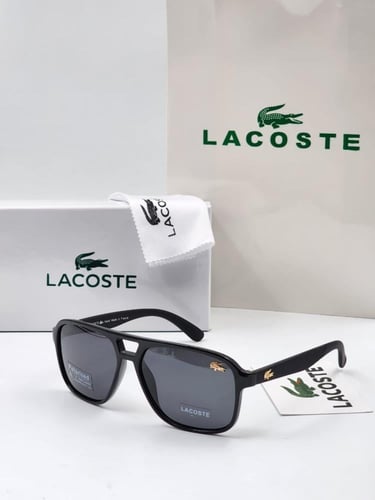 ثلاث نظارات ب 200 ريال