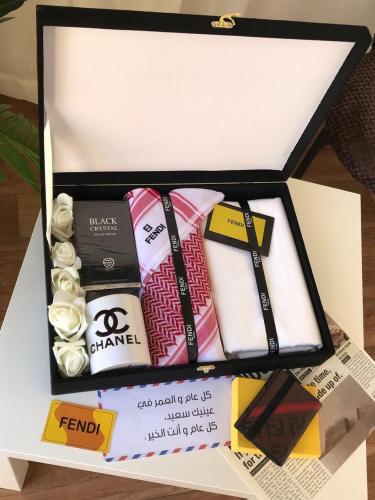 طقم هدايارجالية ,, فندي