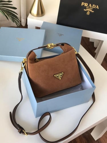 برادا الهبة شنط برادا الجديد بعلبةالماركة