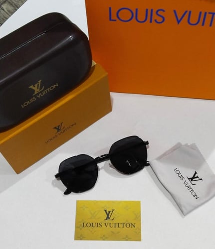 عروض اليوام الوطني. نظارتين ب 180