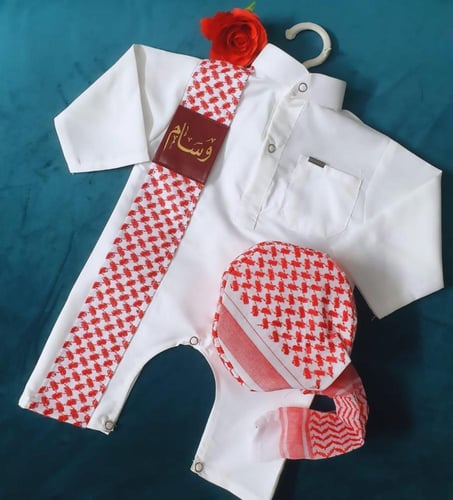 ◻️بربتوز العيد مع طاقيه شماغ.