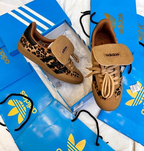 شوزات اديداس سامبا