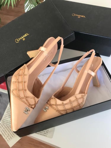 شوزات شانيل