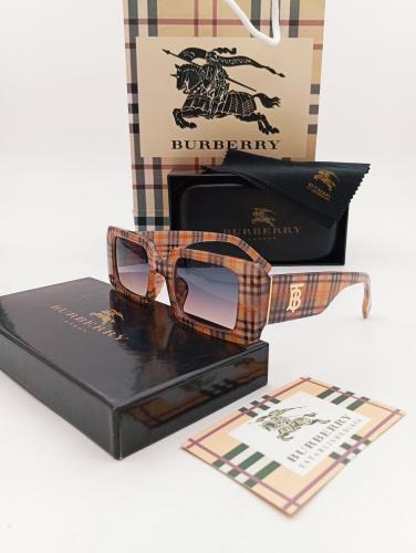 نظارات شمسية من ماركه بربري