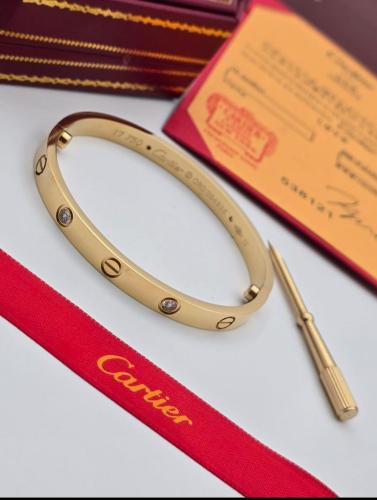 سواره يد نسائي كارتير