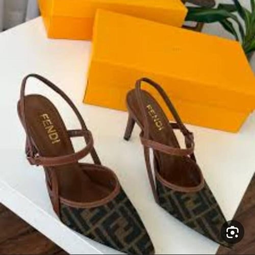 كعب فندي الجديد