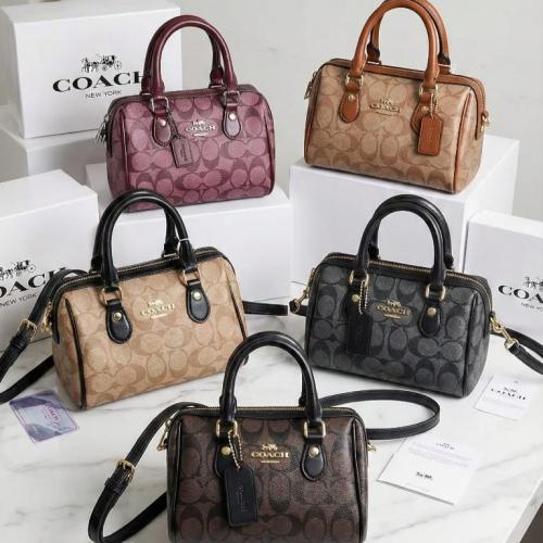 شنطة كوتش Rowan Satchel بجلد السيجنتشر ألوان متعدد...