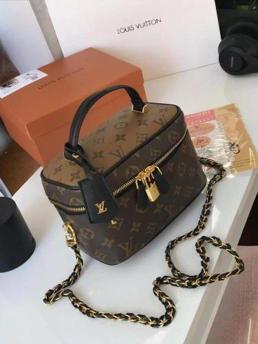 شنط لويس ڤينون هاي كوالتي بعلبة الماركه
