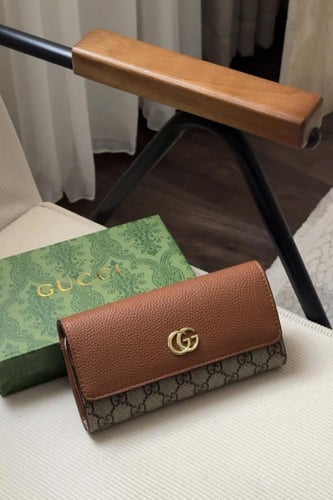 شنط جوتشي مستر طبق الااصلي بعلبة الماركة حجم مني