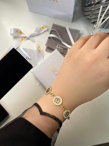 سواره يد نسائي ديور