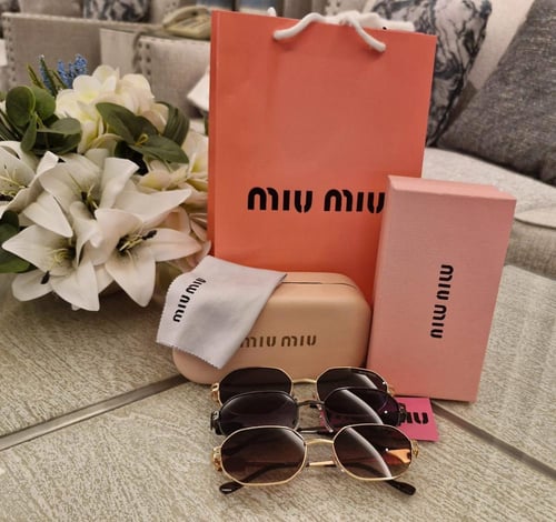 نظارات ميوميونساي مع كافة ملحقاتها