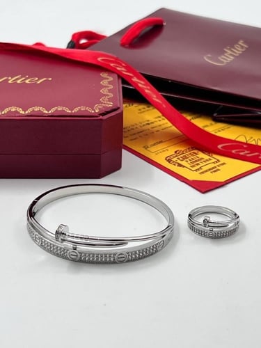 طقم كارتير اسواره مع الخاتم ذهبي وفضي