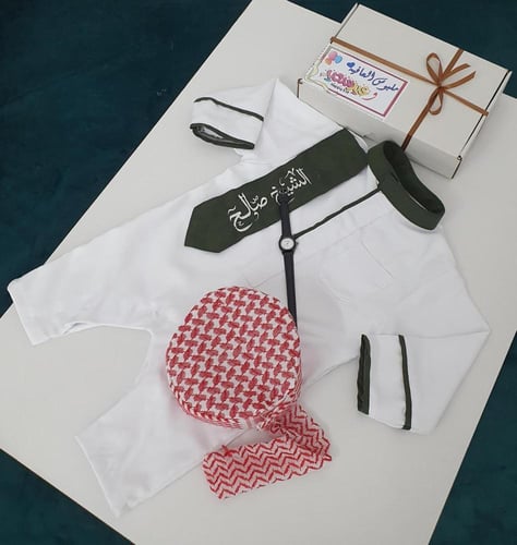 افضل اهداء. ◻️طقم العيد اطفال 4 قطع. ▪️بربتوز .