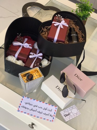 وصل بكس قلب ️ مكون من : طقم رجالية