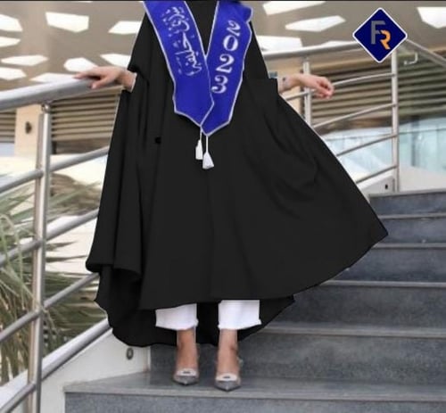 عبايات تخرج بخامات جدددا راقيه قماش كريب استرتش مق...